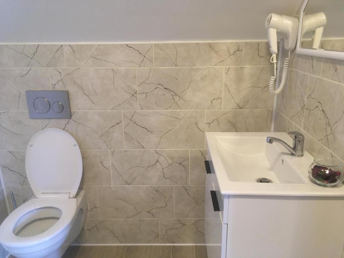 Ubytování Pod Mezu Hlohovec Exterior foto